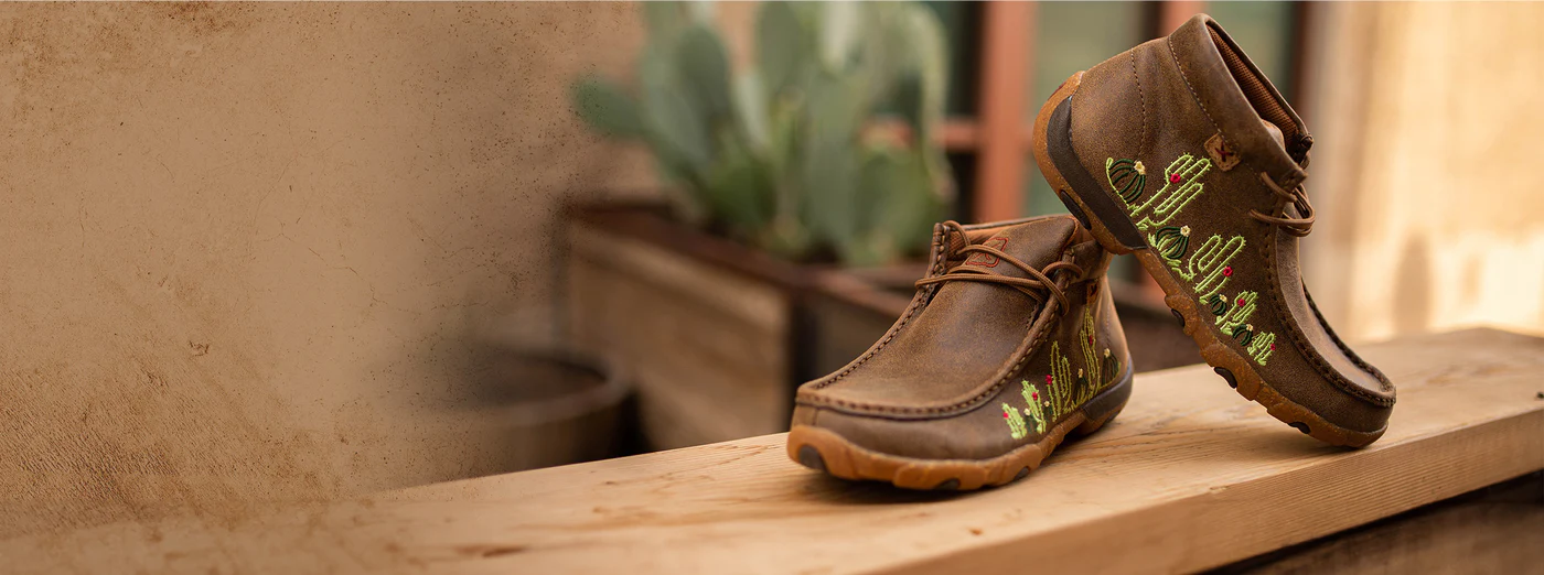 Twisted X -Twisted X banner choices bg desktop 2